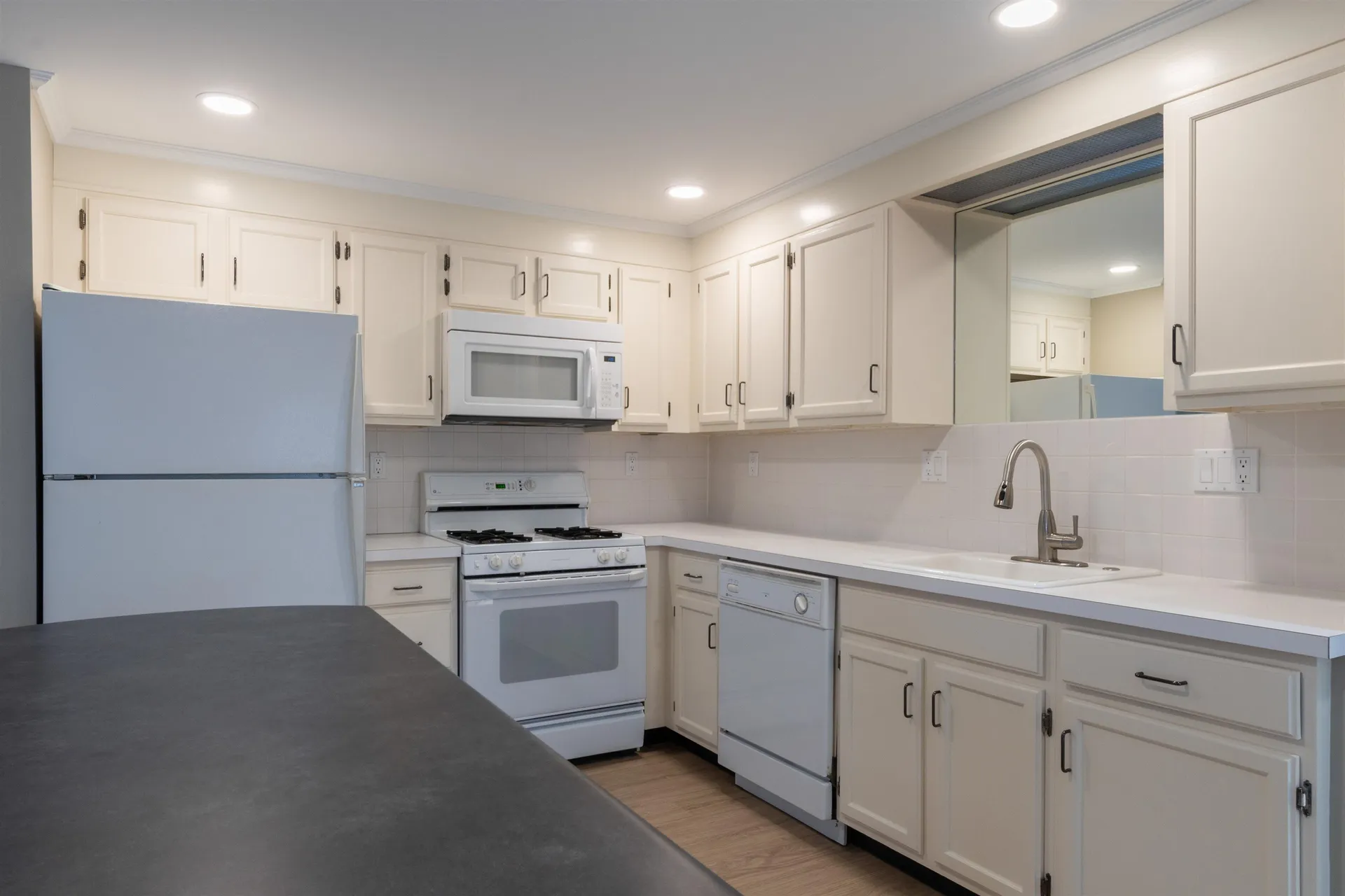 185 Indian Rock Road Merrimack NH 03054