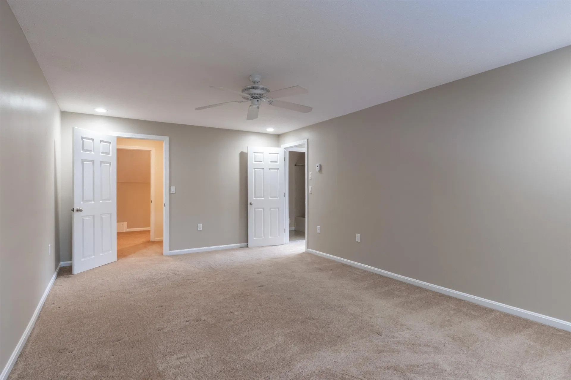 185 Indian Rock Road Merrimack NH 03054