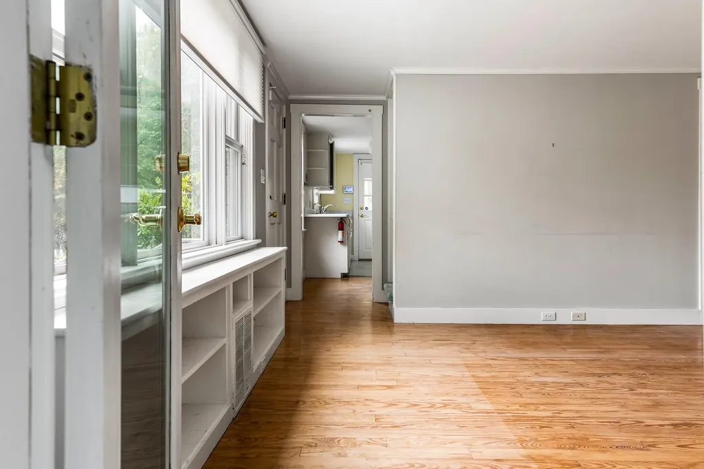 385 Seamans Road New London NH 03257