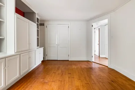 385 Seamans Road New London NH 03257