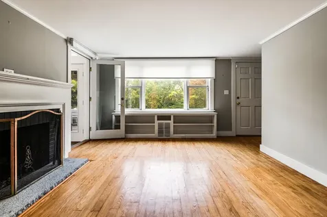 385 Seamans Road New London NH 03257