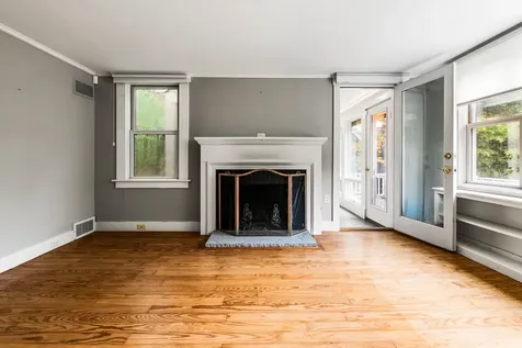 385 Seamans Road New London NH 03257