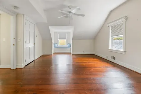 385 Seamans Road New London NH 03257