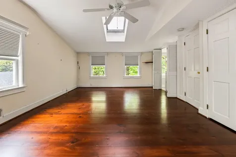 385 Seamans Road New London NH 03257