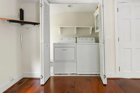 385 Seamans Road New London NH 03257