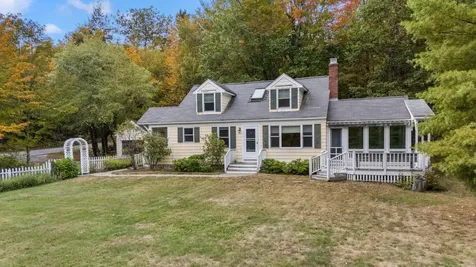 385 Seamans Road New London NH 03257
