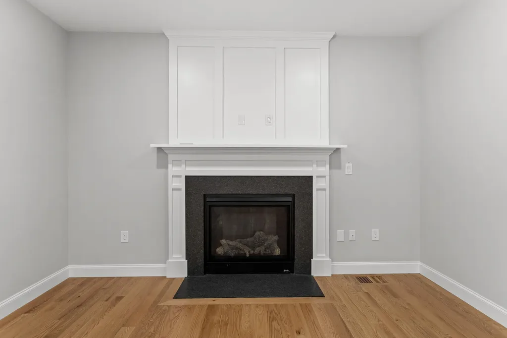 F/88-4 Mcgettigan Road Wilton NH 03086