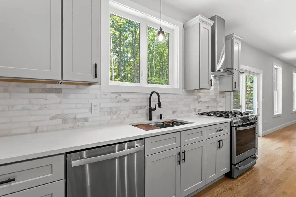 F/88-4 Mcgettigan Road Wilton NH 03086