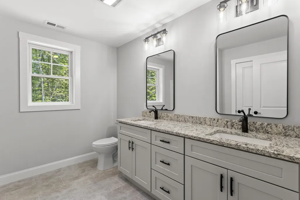 F/88-4 Mcgettigan Road Wilton NH 03086