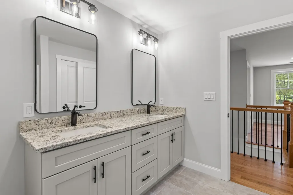 F/88-4 Mcgettigan Road Wilton NH 03086