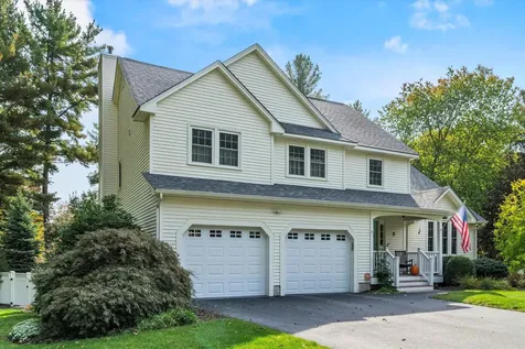 9 Foxwood Lane Litchfield NH 03052