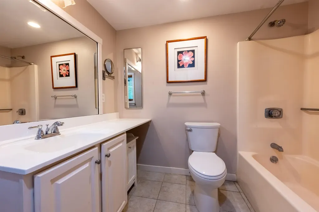 108 Mountains Edge Road West Windsor VT 05037