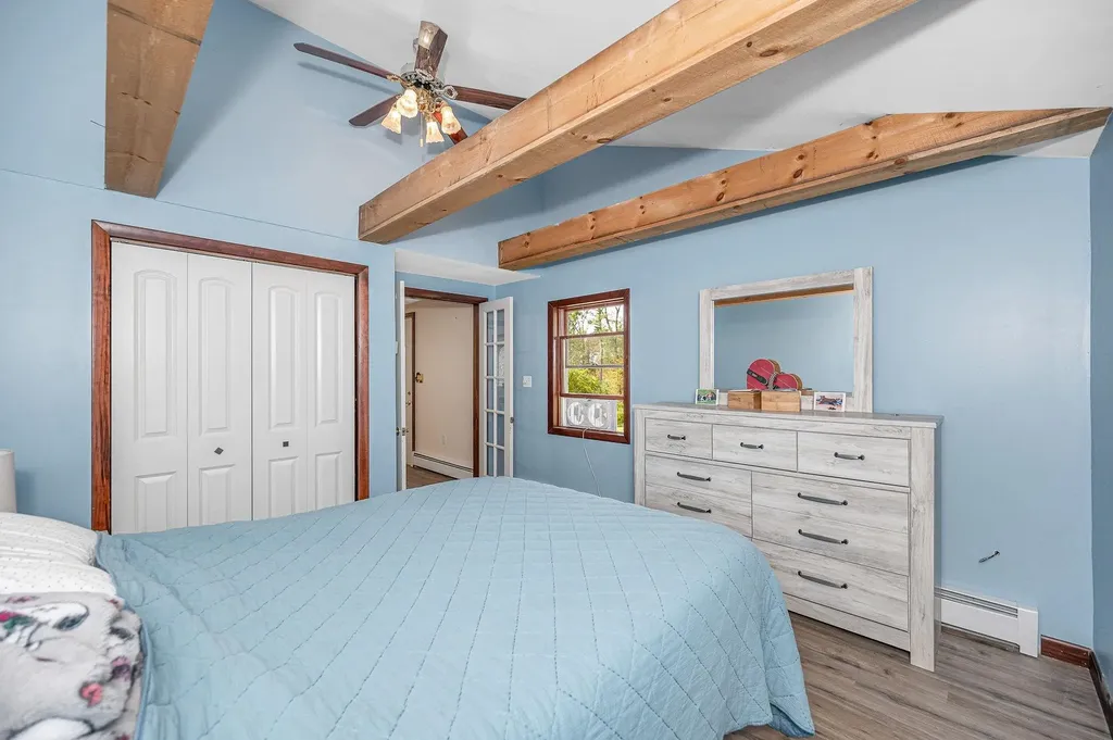 12 Wiley Hill Road Londonderry NH 03053