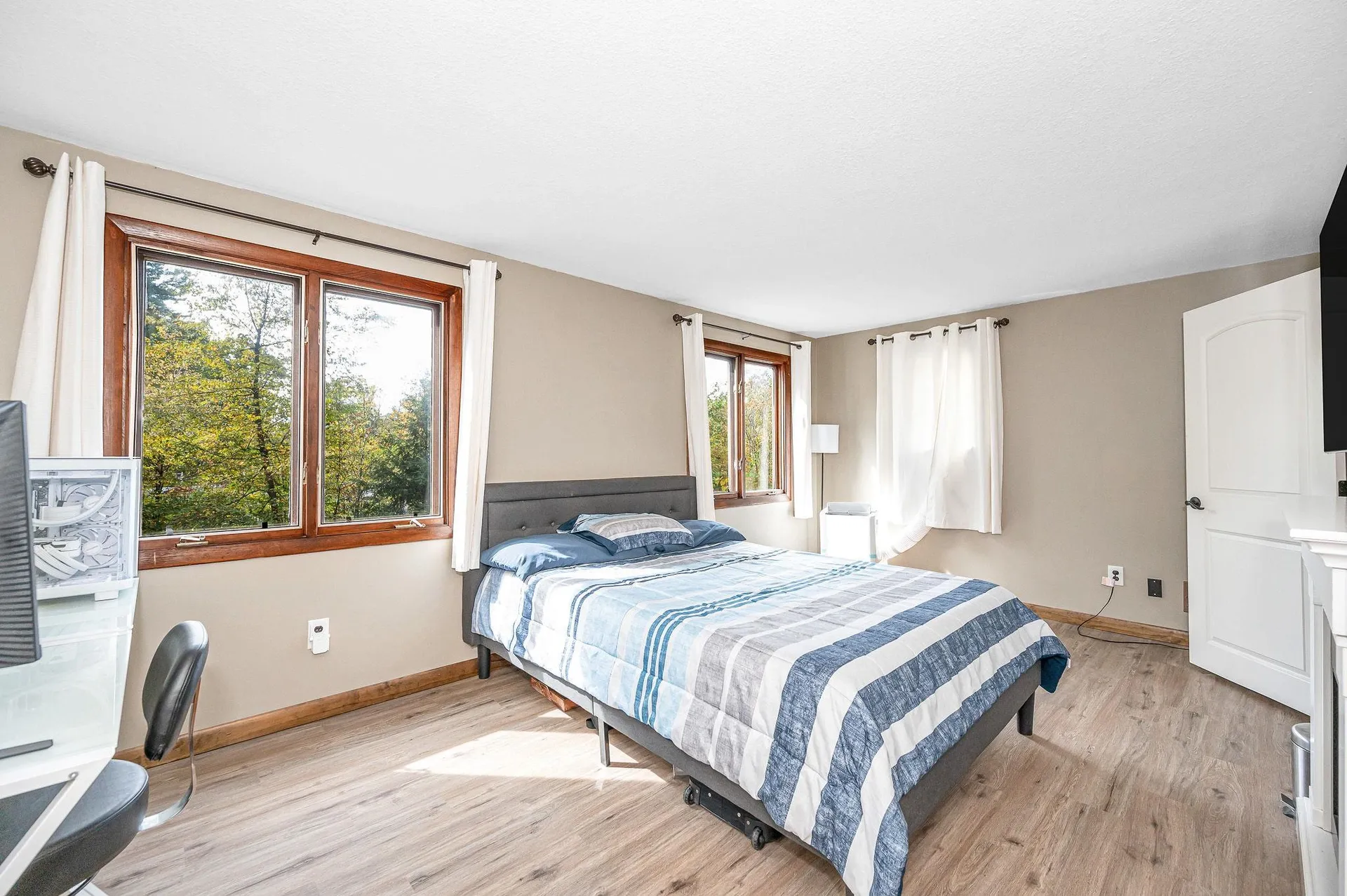 12 Wiley Hill Road Londonderry NH 03053