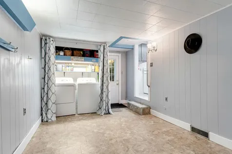 149 Woodbury Road Burlington VT 05408