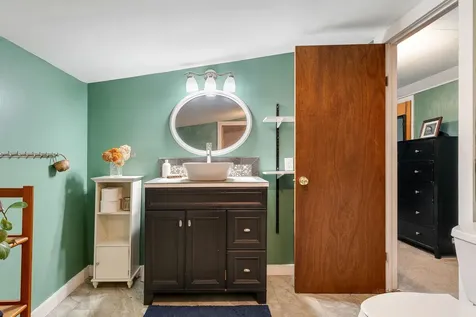 149 Woodbury Road Burlington VT 05408