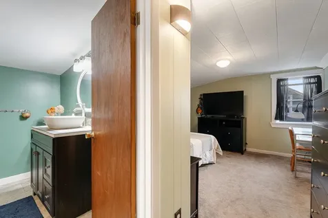 149 Woodbury Road Burlington VT 05408