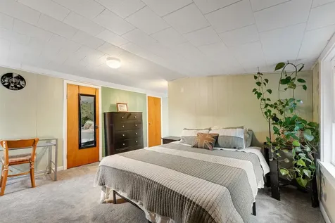 149 Woodbury Road Burlington VT 05408