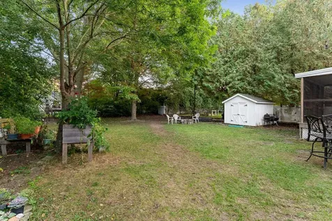 149 Woodbury Road Burlington VT 05408