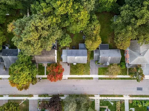 149 Woodbury Road Burlington VT 05408