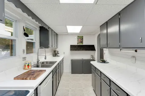 149 Woodbury Road Burlington VT 05408