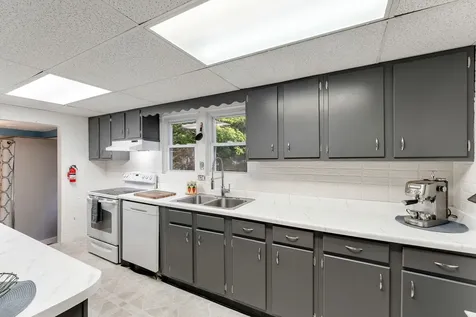 149 Woodbury Road Burlington VT 05408