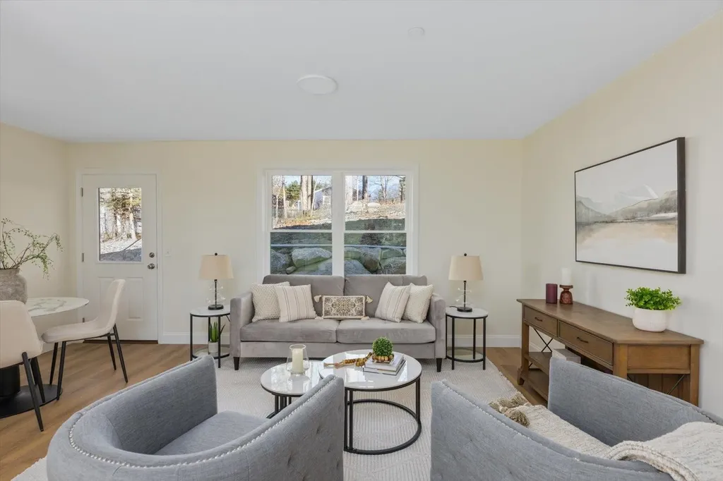 5 Lucy Lane Peterborough NH 03458