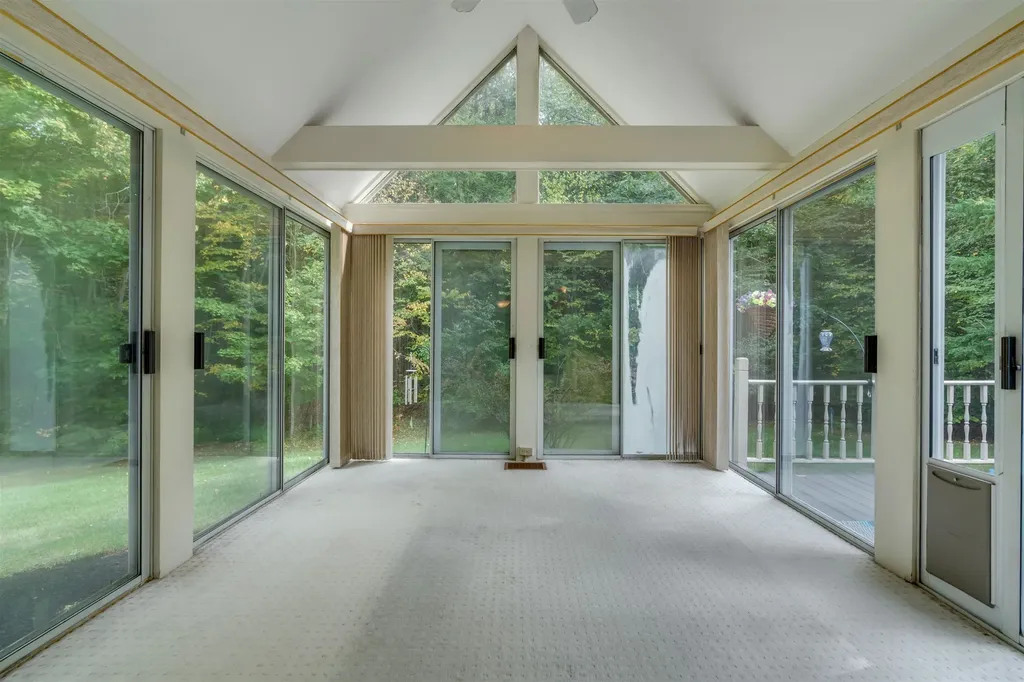 40 Stratham Green Stratham NH 03885