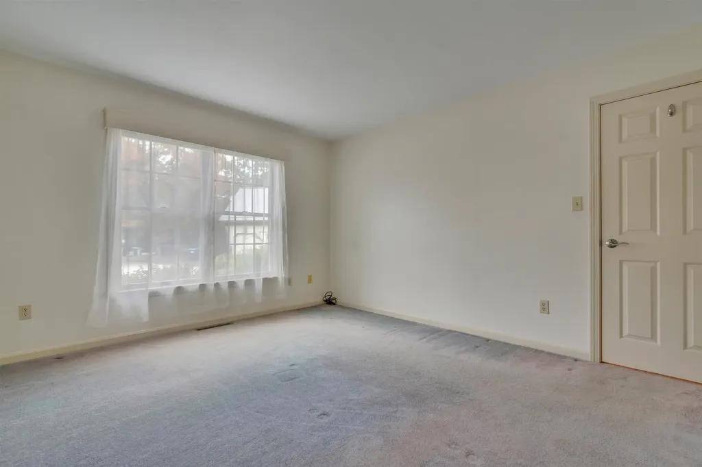 40 Stratham Green Stratham NH 03885