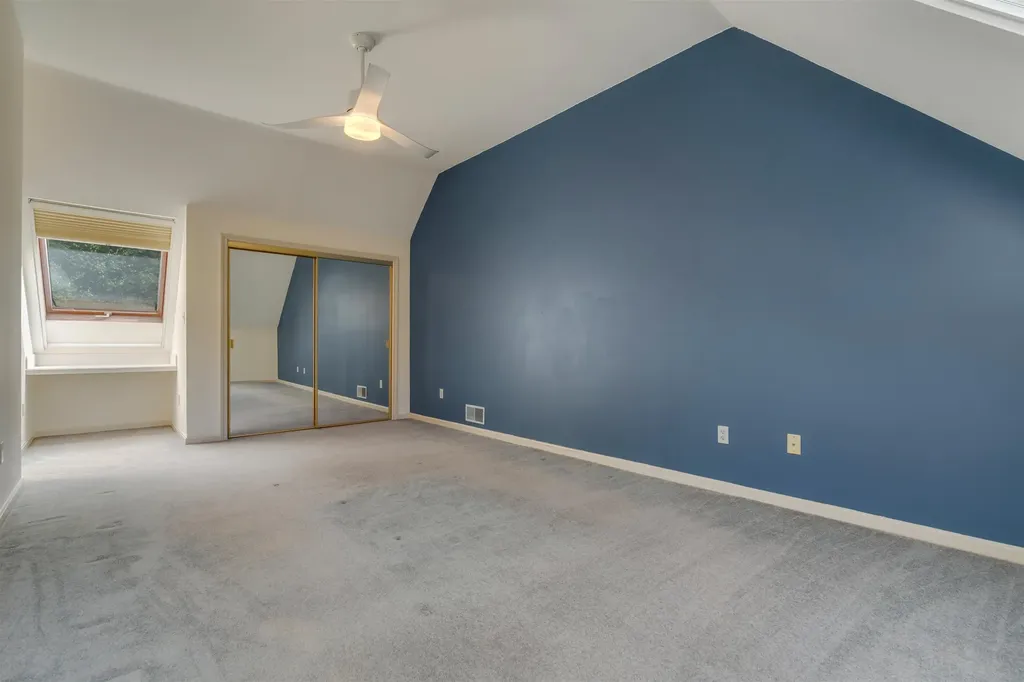 40 Stratham Green Stratham NH 03885