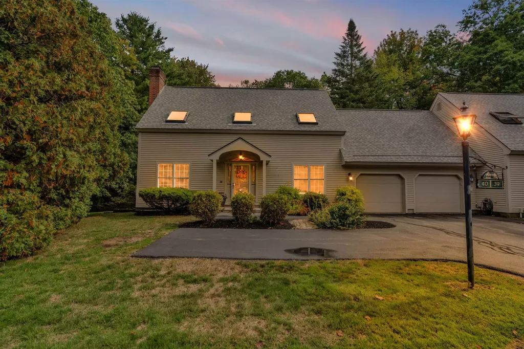 40 Stratham Green Stratham NH 03885