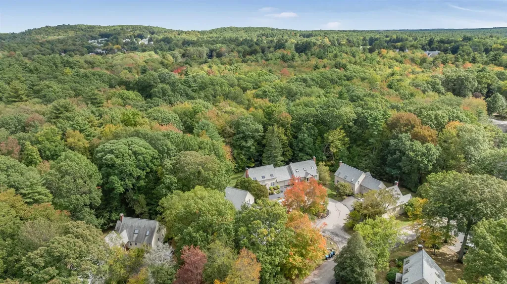 40 Stratham Green Stratham NH 03885