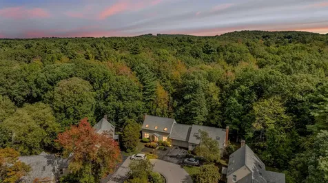 40 Stratham Green Stratham NH 03885