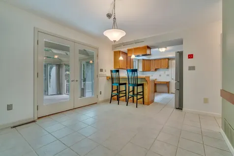 40 Stratham Green Stratham NH 03885