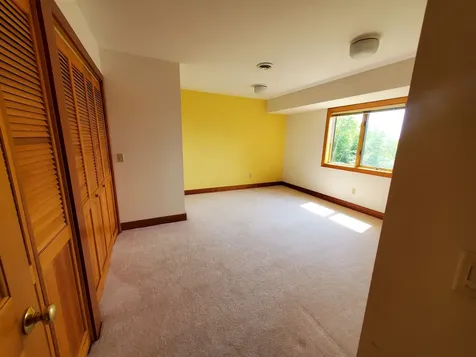 30 Dorset Lane Lebanon NH 03766