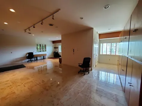 30 Dorset Lane Lebanon NH 03766