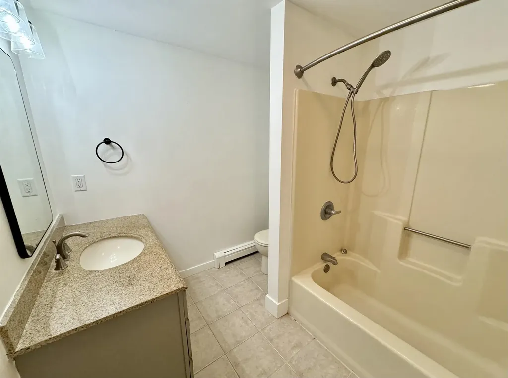 34 Brookside Drive Stratham NH 03885