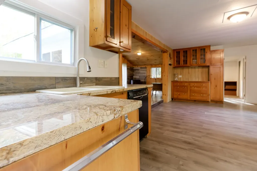 16 Old Forest Road Marlow NH 03456