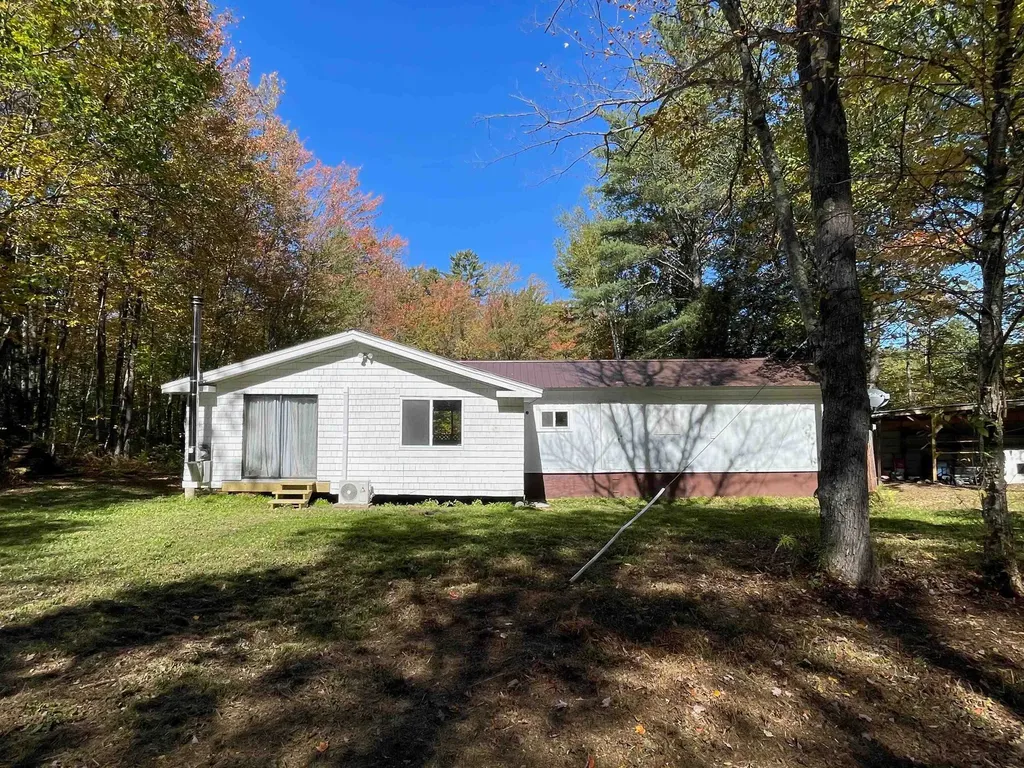 16 Old Forest Road Marlow NH 03456