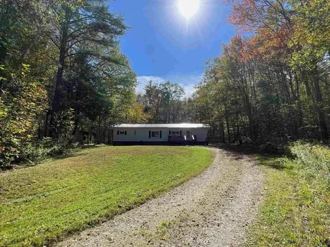 16 Old Forest Road Marlow NH 03456