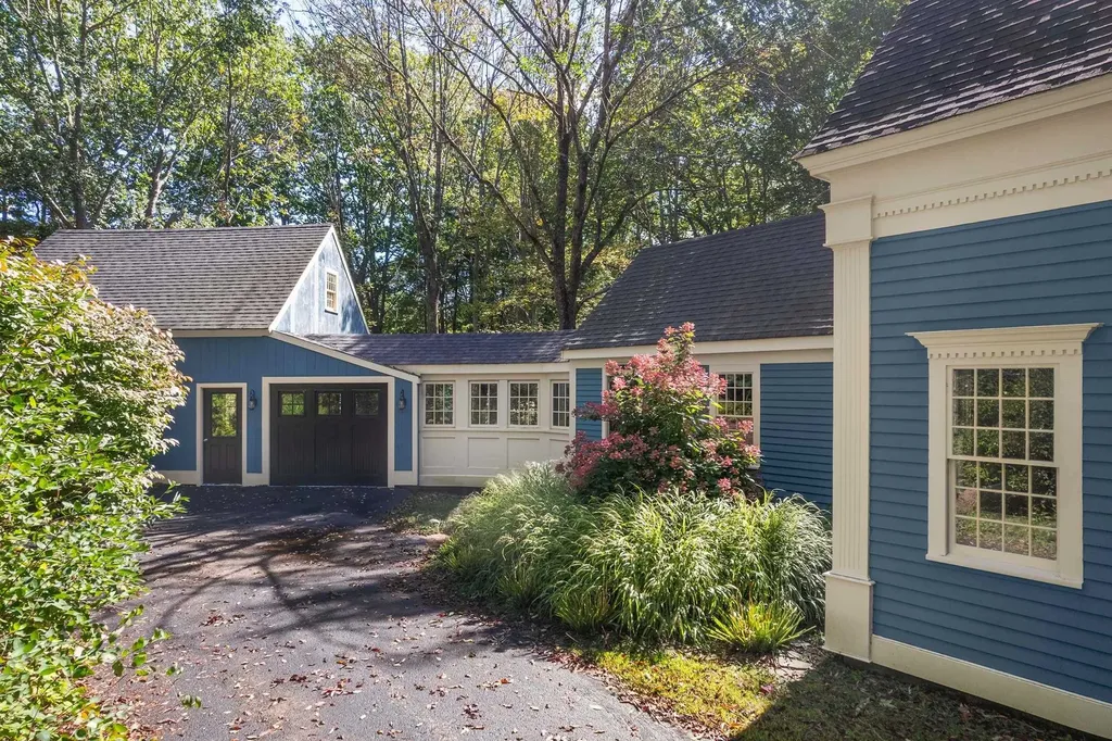 147 River Road York ME 03902