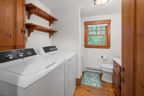 147 River Road York ME 03902