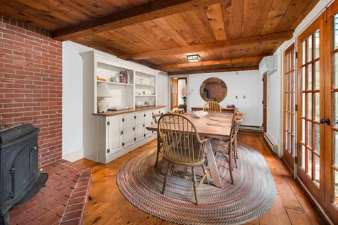 147 River Road York ME 03902