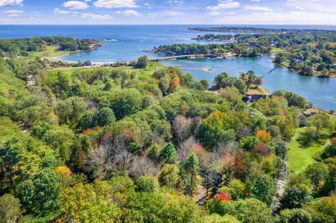 147 River Road York ME 03902