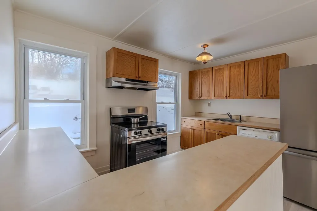 5798 West Woodstock Road Woodstock VT 05091