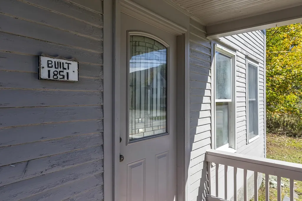 5798 West Woodstock Road Woodstock VT 05091