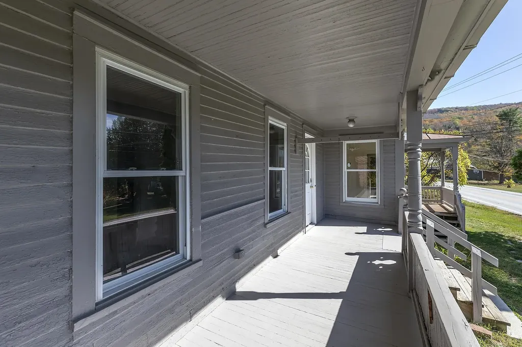 5798 West Woodstock Road Woodstock VT 05091