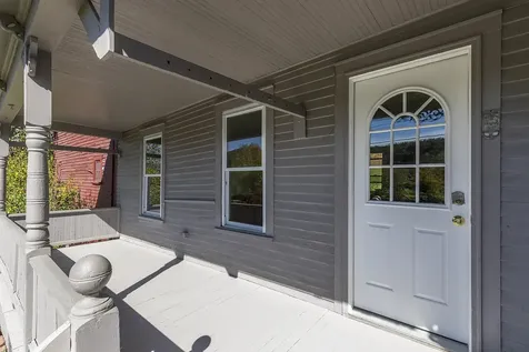 5798 West Woodstock Road Woodstock VT 05091