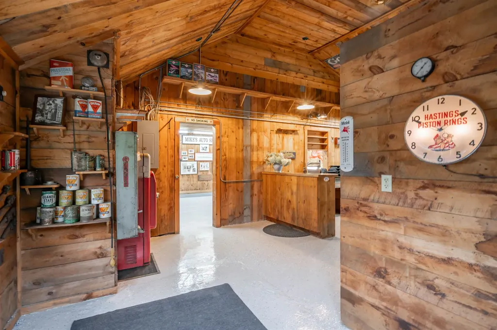 107 Boston Post Road Amherst NH 03031