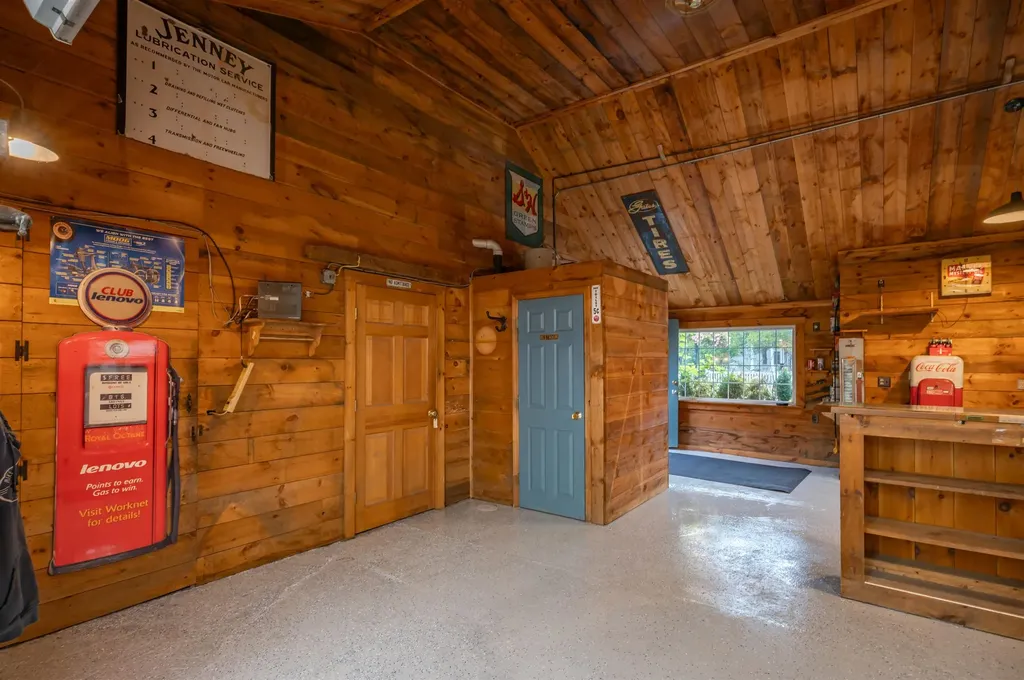 107 Boston Post Road Amherst NH 03031